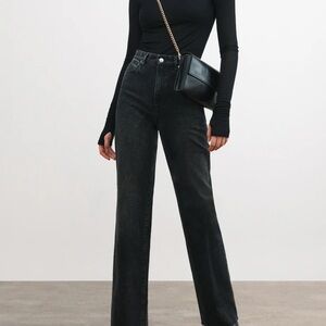 Elegant Black Flare Women's Jeans